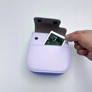 ETUI FUTERAŁ DO FUJIFILM INSTAX MINI 12 POKROWIEC NA APARAT FIOLETOWY PASEK