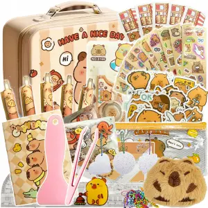 KAPIBARA ARTYKUŁY PAPIERNICZE W WALIZCE MEGA ZESTAW XXL KARTECZKI GUMKI