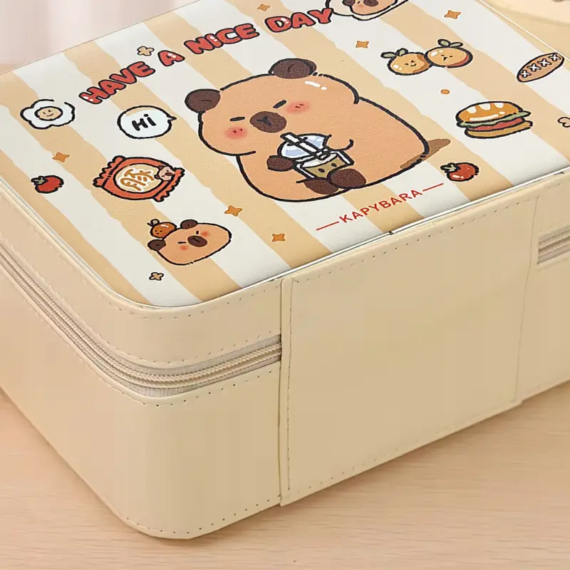 KAPIBARA ARTYKUŁY PAPIERNICZE W WALIZCE MEGA ZESTAW XXL KARTECZKI GUMKI