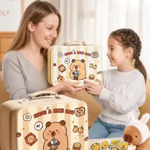 KAPIBARA ARTYKUŁY PAPIERNICZE W WALIZCE MEGA ZESTAW XXL KARTECZKI GUMKI