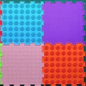MATA SENSORYCZNA ŚCIEŻKA ORTOPEDYCZNA MASAŻ STÓP LOSOWE PUZZLE 24X24 CM