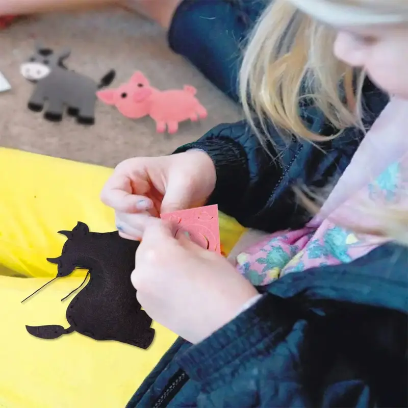 FILCOWY ZESTAW DO SZYCIA DLA DZIECI ZWIERZĘTA FARMA 13SZT DIY KOŃ KOT PIES
