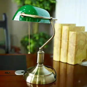 LAMPKA BIURKOWA VINTAGE BANKIERSKA NOCNA ZIELONY SZKLANY ABAŻUR RETRO E27