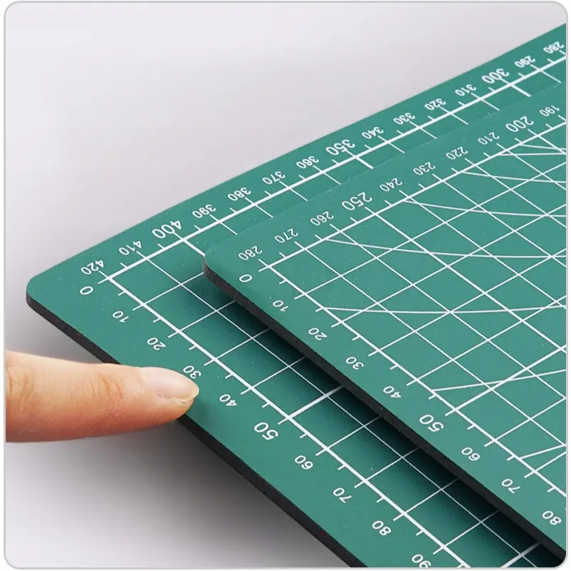MATA DO CIĘCIA SAMOGOJĄCA A4 MODELARSKA TECHNICZNA DWUSTRONNA 22 x 30