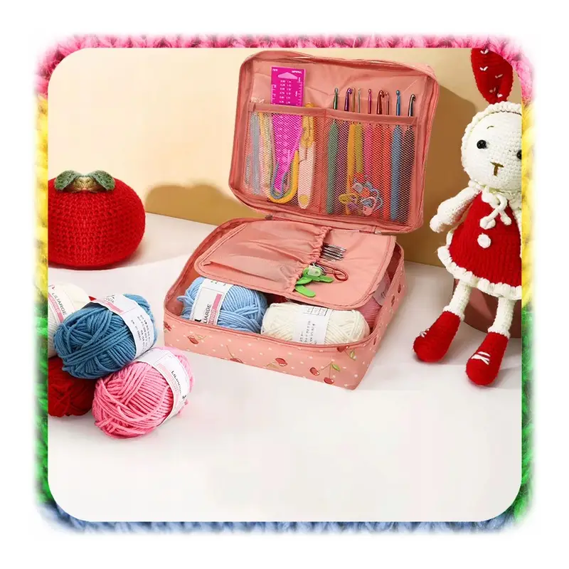 ZESTAW DO SZYDEŁKOWANIA WŁÓCZKA SZYDEŁKA 58 EL. ZNACZNIKI AKCESORIA Z ETUI