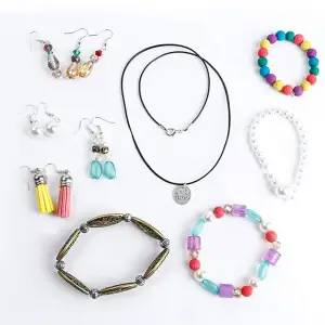 ZESTAW DO ROBIENIA BIŻUTERII XXL KORALIKI NARZĘDZIA KUFEREK 2062EL PREZENT