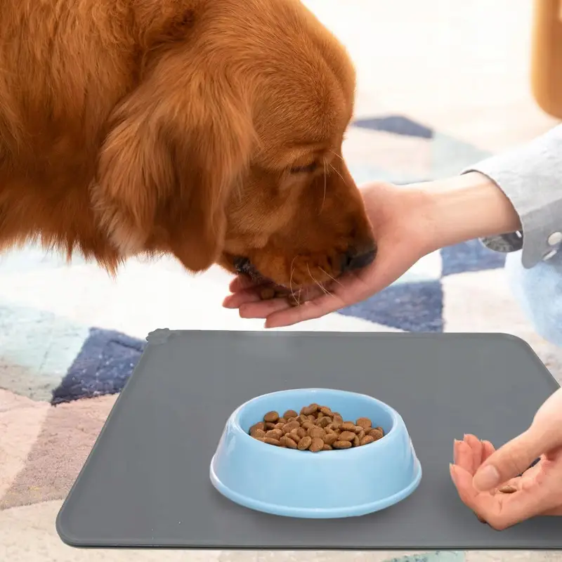 MATA PODKŁADKA POD MISKĘ SILIKONOWA DLA PSA KOTA ANTYPOŚLIZGOWA WODOODPORNA