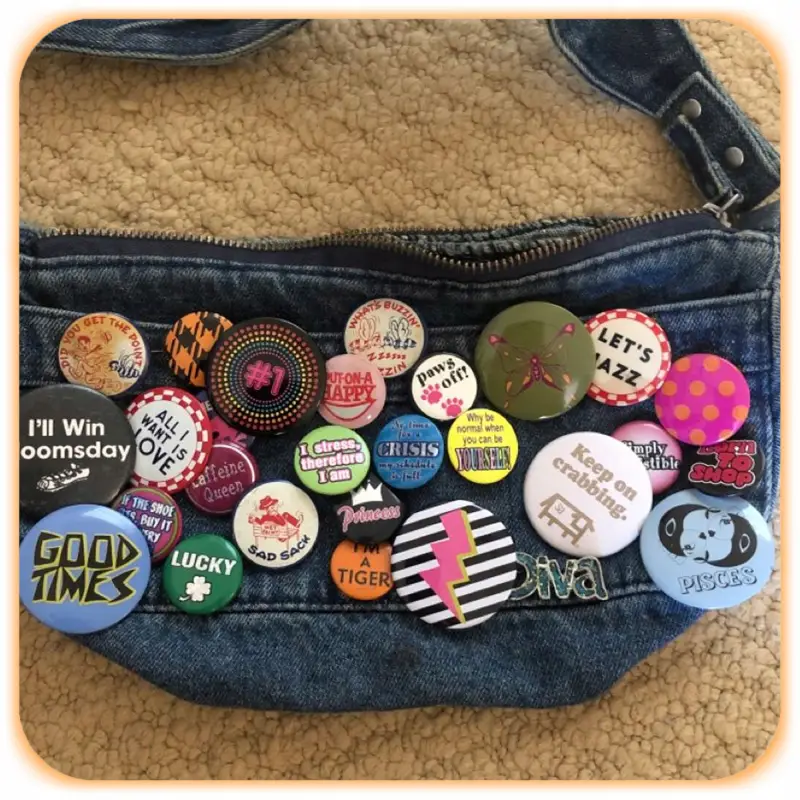 KOMPONENTY DO PRZYPINEK METALOWYCH Z AGRAFKĄ 75MM FOLIE 100 SZT BUTTON DIY