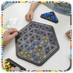GRA LOGICZNA TRIGGLE GRA W TRÓJKĄTY STRATEGICZNA GUMKI RECEPTURKI 3D PIONKI