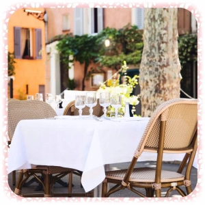 OBRUS JEDNORAZOWY na Stół FOLIOWY Biały Gładki WYTRZYMAŁY DUŻY 137x274 cm