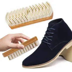 SZCZOTKA GUMOWA DO CZYSZCZENIA ZAMSZU I NUBUKU