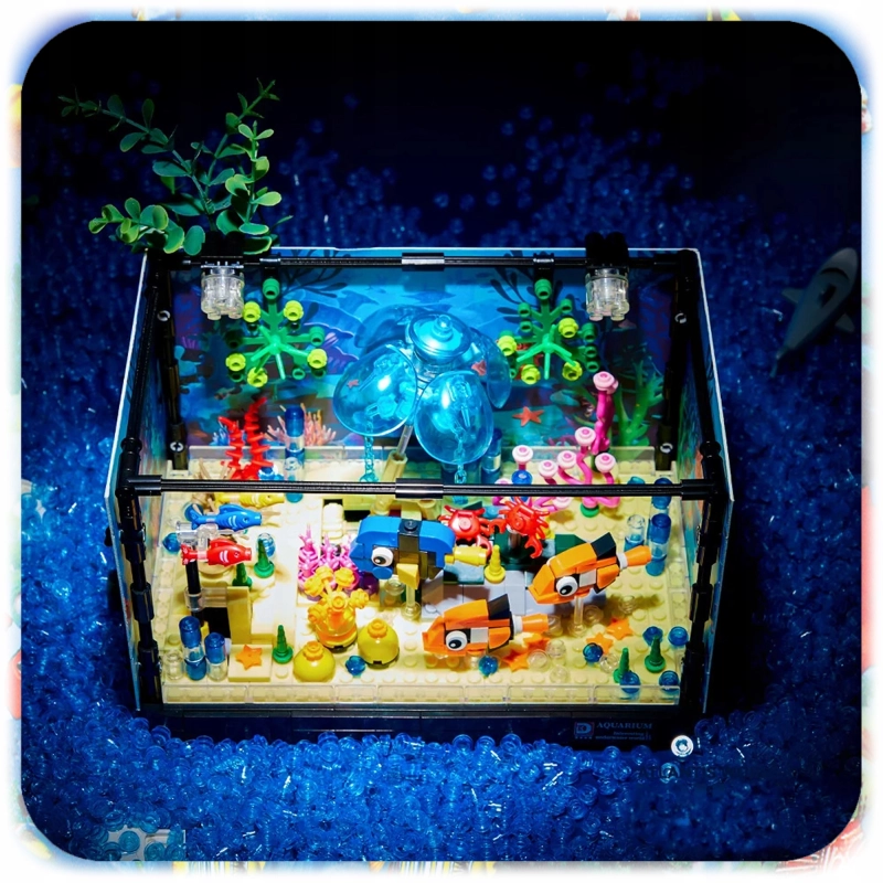Zestaw KLOCKI KONSTRUKCYJNE AKWARIUM 725 EL Podwodny Świat Ryby LED Ruchome