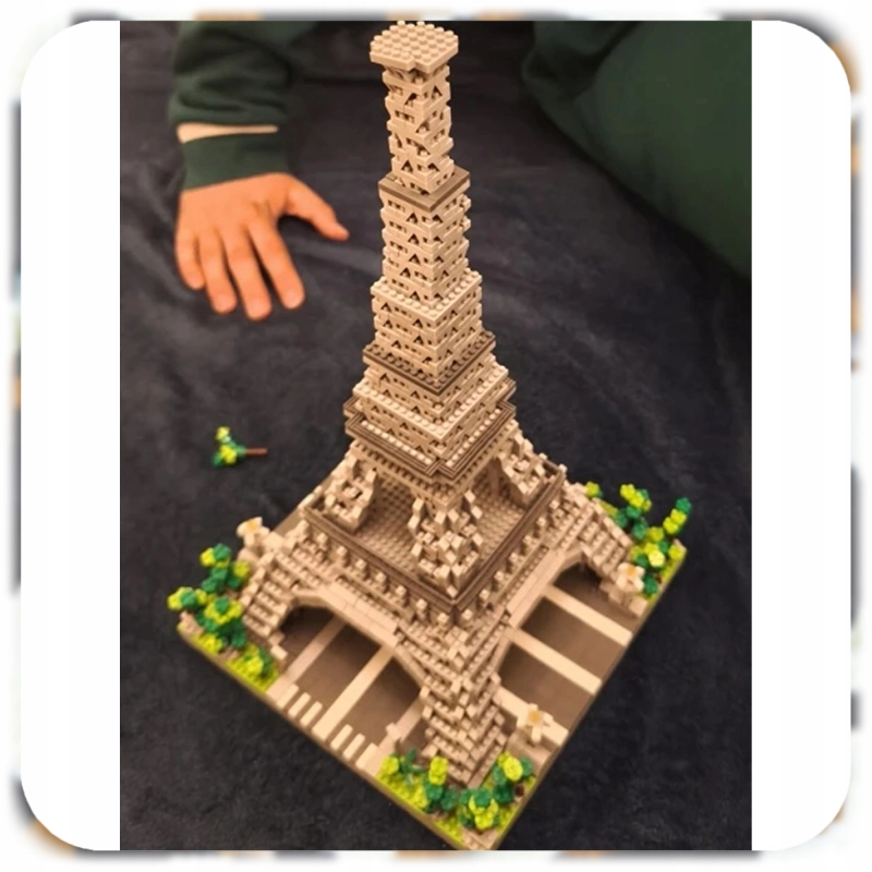 WIEŻA EIFFLA KLOCKI KONSTRUKCYJNE EIFFEL TOWER ZESTAW 2904 ELEMENTÓW XL