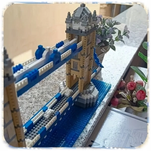 MOST LONDYŃSKI KLOCKI KONSTRUKCYJNE LONDON BRIDGE ZESTAW 1310 ELEMENTÓW XL