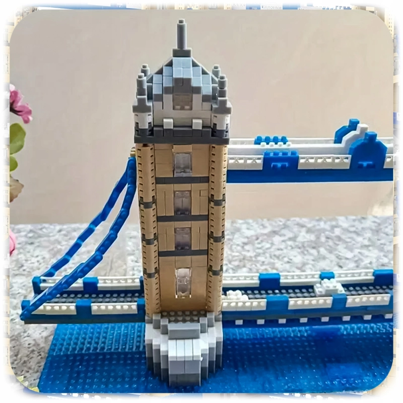 MOST LONDYŃSKI KLOCKI KONSTRUKCYJNE LONDON BRIDGE ZESTAW 1310 ELEMENTÓW XL