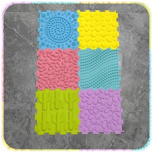 MATA ORTOPEDYCZNA Sensoryczna Puzzle 8 EL do Masażu Stóp Płaskostopie mix
