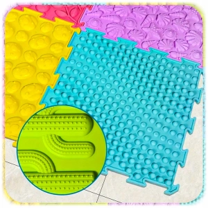MATA ORTOPEDYCZNA Sensoryczna Puzzle 8 EL do Masażu Stóp Płaskostopie mix