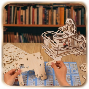 TOR KULKOWY DREWNIANY MECHANICZNY RUCHOMY PUZZLE 3D DO SKŁADANIA DIY 237EL