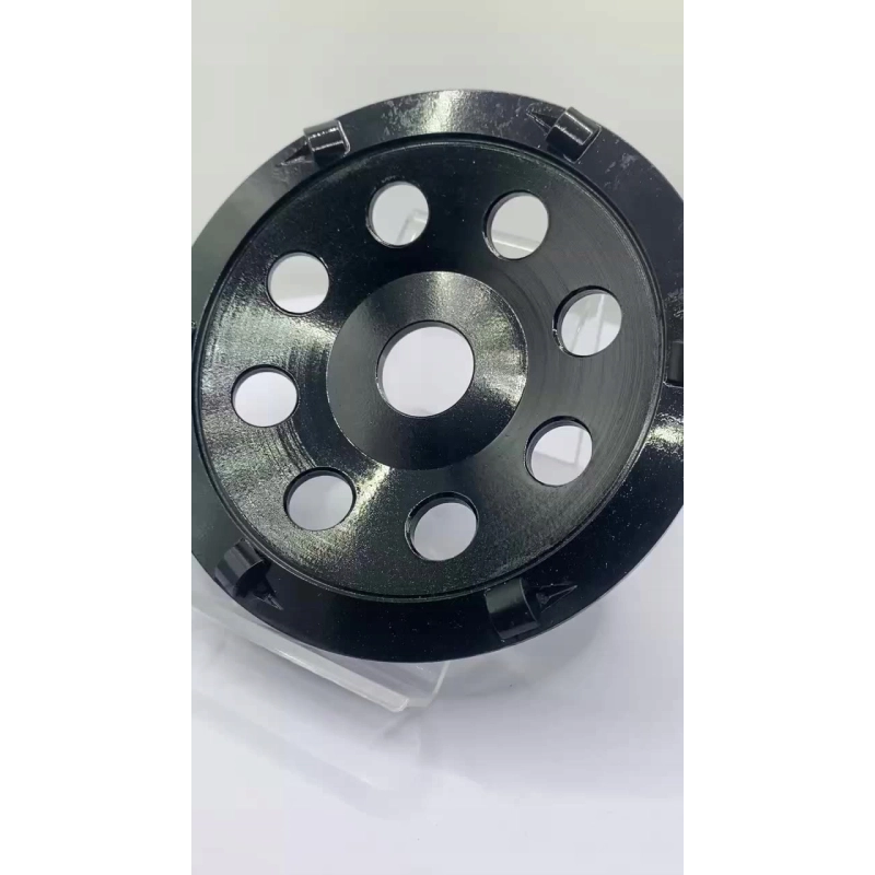 MOCNA WYTRZYMAŁA TARCZA DIAMENTOWA PCD DO SMOŁY SUBITU PAPY LEPIKU 125x22