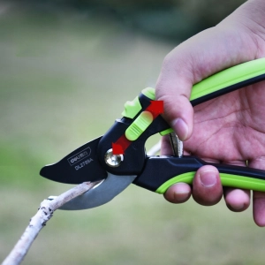 SEKATOR OGRODOWY RĘCZNY 21cm STRONG MOCNY NOŻYCE DO GAŁĘZI KRZEWÓW KWIATÓW